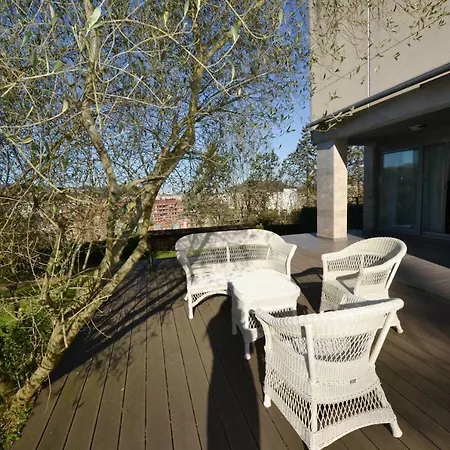 Casa Con Jardin En El Centro De Donostia Hébergement de vacances